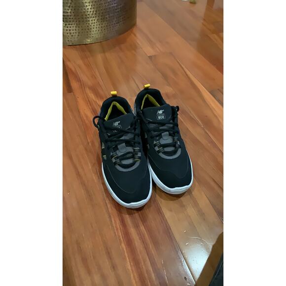 New Balance Men US M 13 Sneakers Athletic Streetwear main image 6